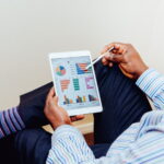 Trabajo a distancia y teletrabajo: qué obligaciones tiene una pyme con empleados remotos